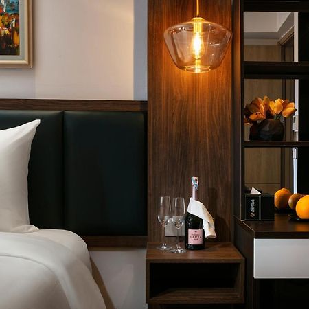 Bendecir Hotel & Spa - Formerly Babylon Garden Hotel & Spa Ханой Екстериор снимка